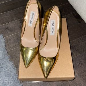 Steve Madden Daisie yellow gold heels pumps 7 1/2